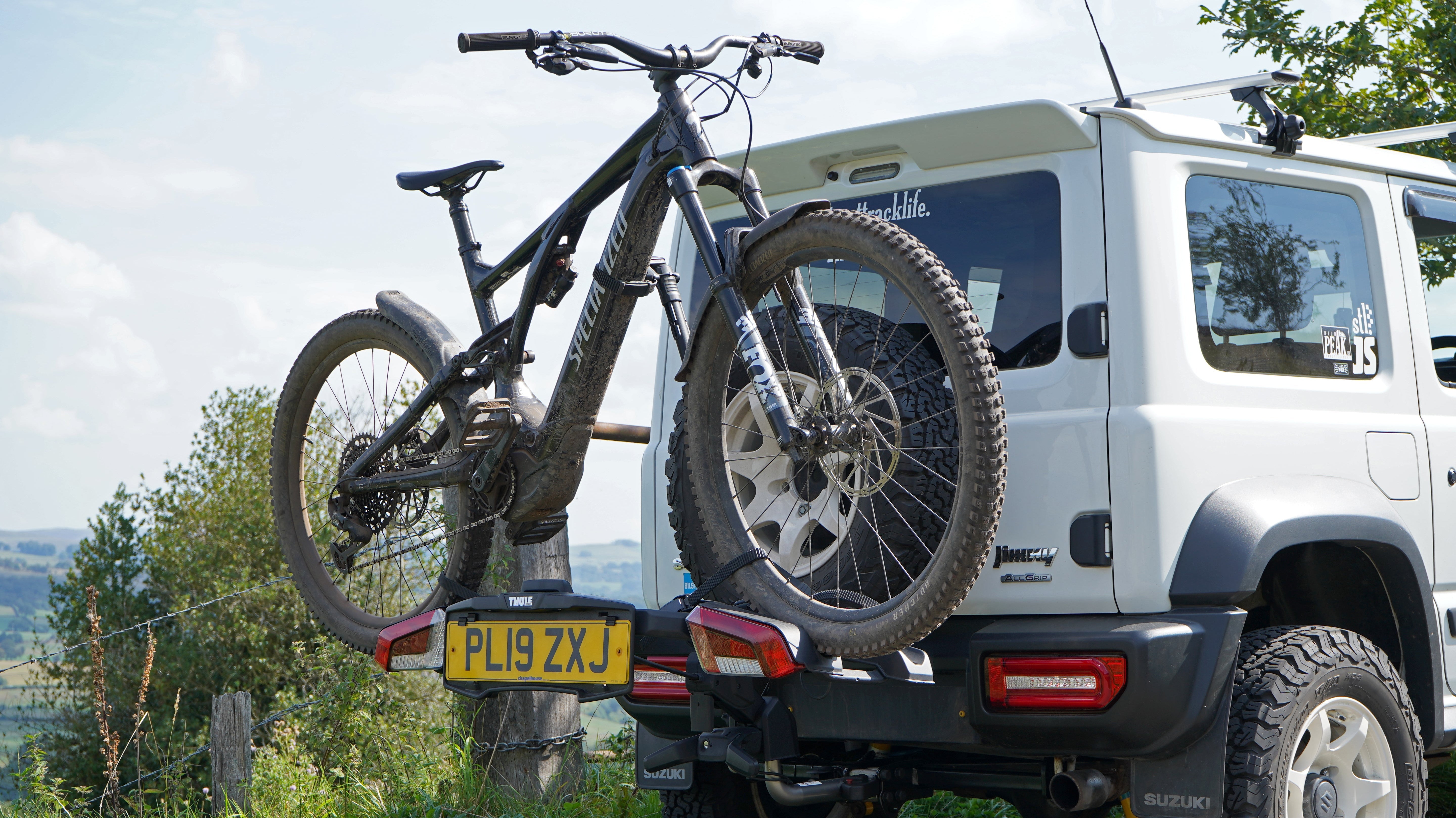 Carrying Bikes with our Suzuki Jimny