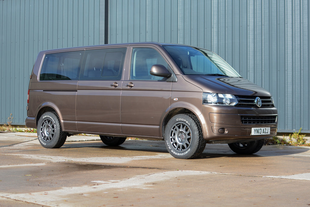 VW Transporter with EVO Corse DakarZero wheels.