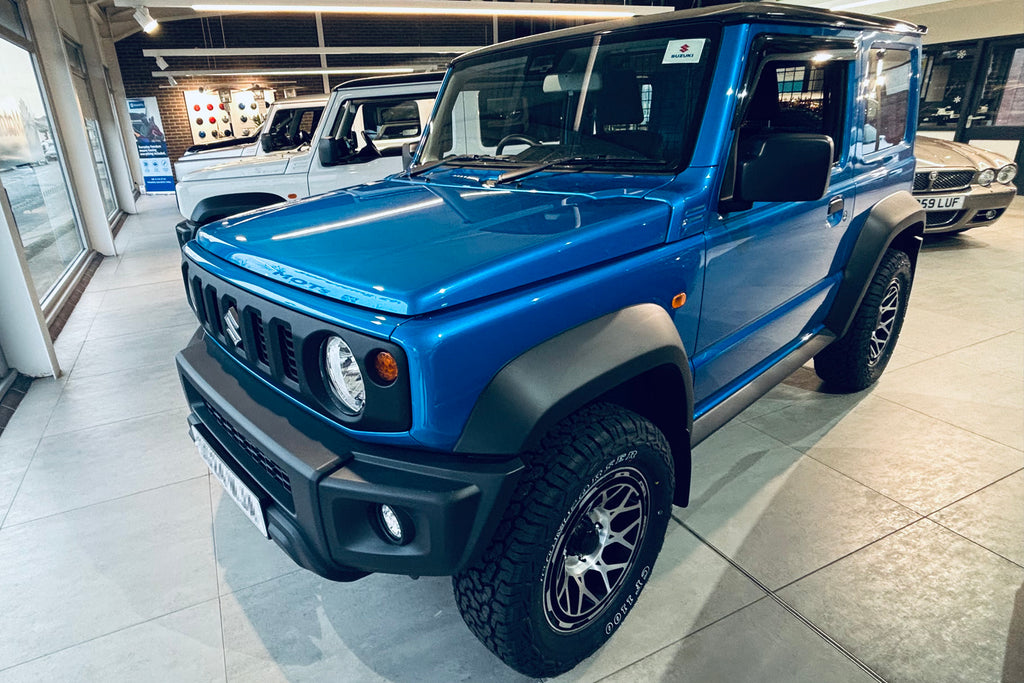 Blue Suzuki Jimny fitted with Satin Black with Machined Face Magpie M-01 wheels