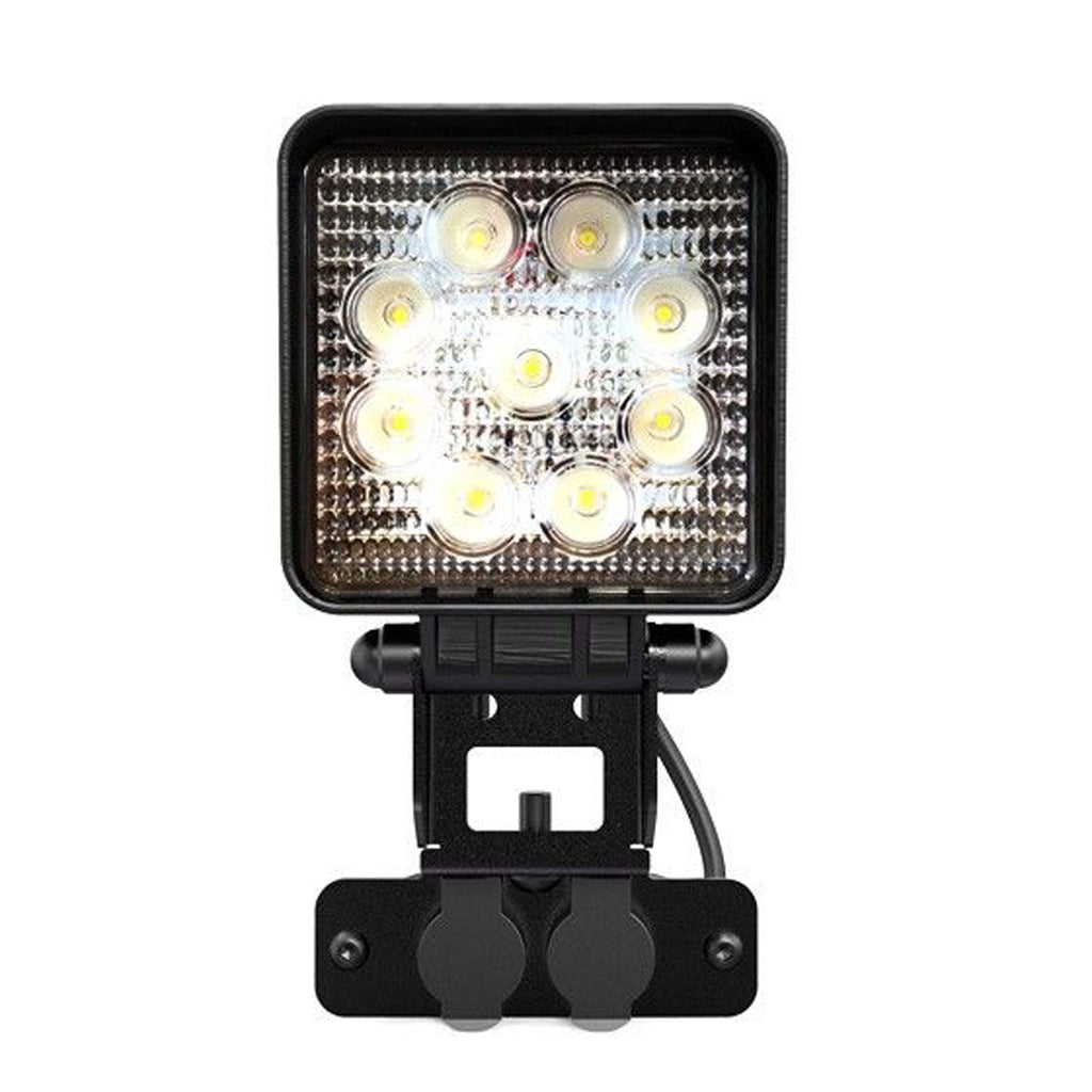 Front Runner 4"/100MM LED Flood Light (with Bracket)